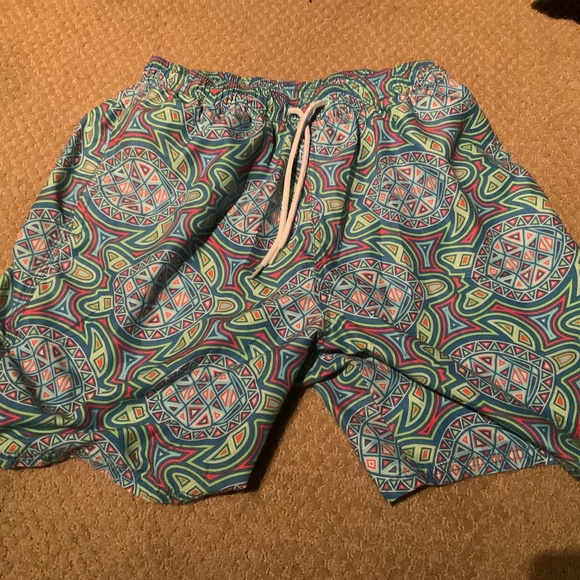 Vineyard Vines Bathing Suit - Picture 1 of 3